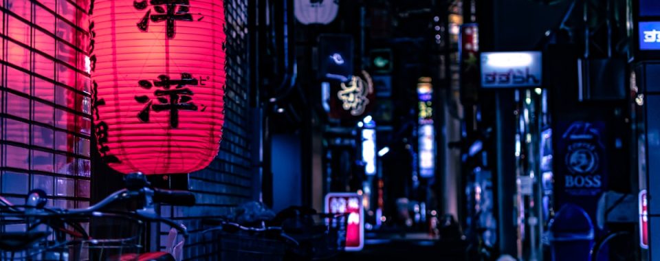 日本の大学キャンパスと留学生